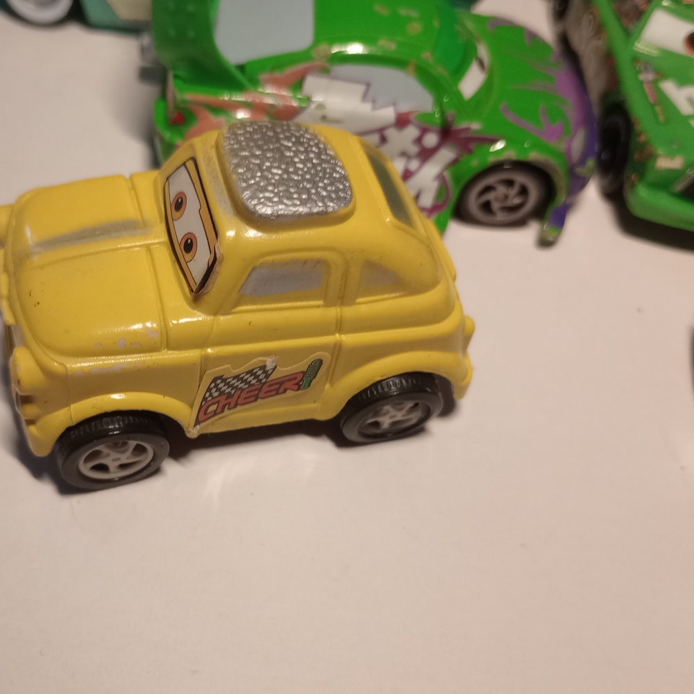 Colorful Toy Car Set - Picture 8 of 8